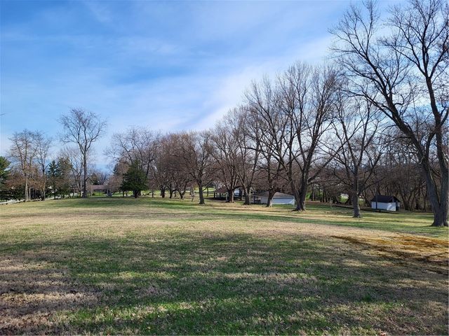 Box 505 Arnold Palmer Dr, Unity Twp, PA 15650