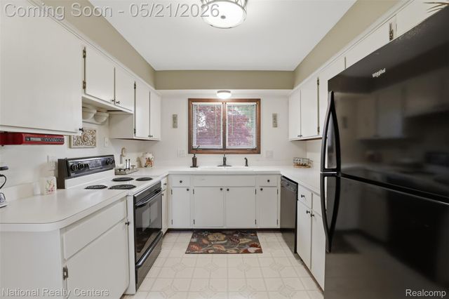 16607 Macarthur, Redford Charter Township, MI 48240