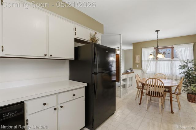 16607 Macarthur, Redford Charter Township, MI 48240