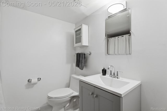 16607 Macarthur, Redford Charter Township, MI 48240
