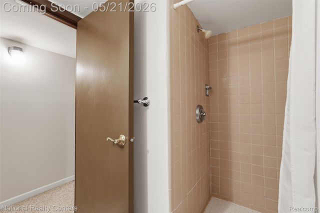 16607 Macarthur, Redford Charter Township, MI 48240