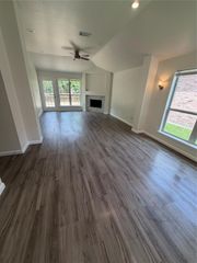 2205 Highland Crossing Drive, Conroe, TX 77304