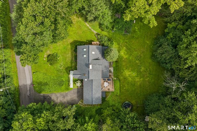 24 White Birch Road, Ridgefield, CT 06877