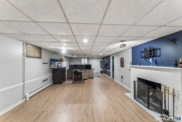 24 White Birch Road, Ridgefield, CT 06877