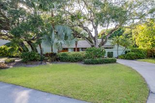 1160 Driftwood Drive, Vero Beach, FL 32963