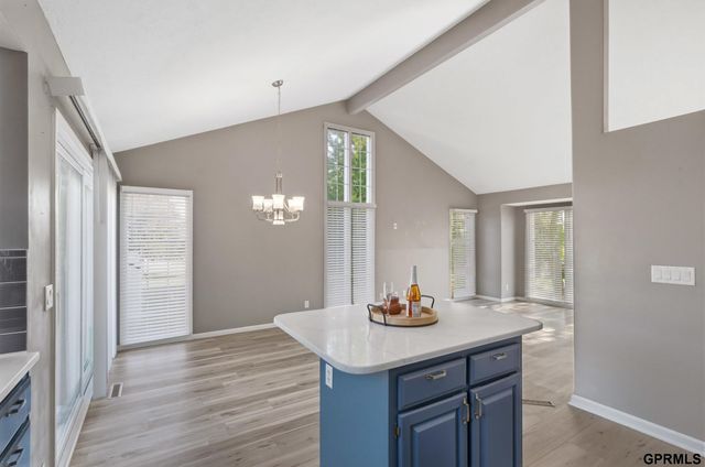 8208 S 67 Court, La Vista, NE 68128