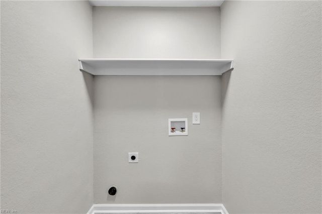 137 Clyde ST, Hampton, VA 23669