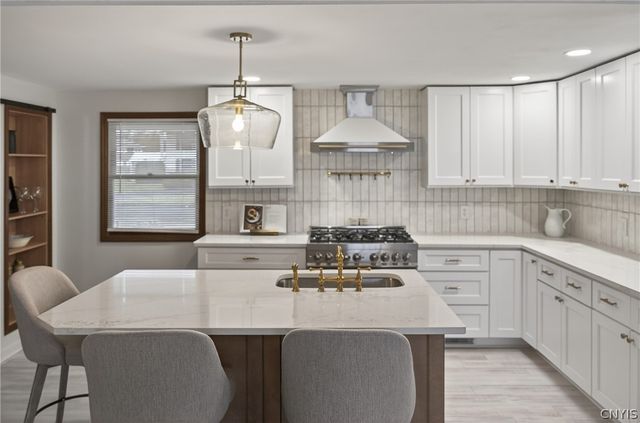 7853 Vernon Road South, Cicero, NY 13039