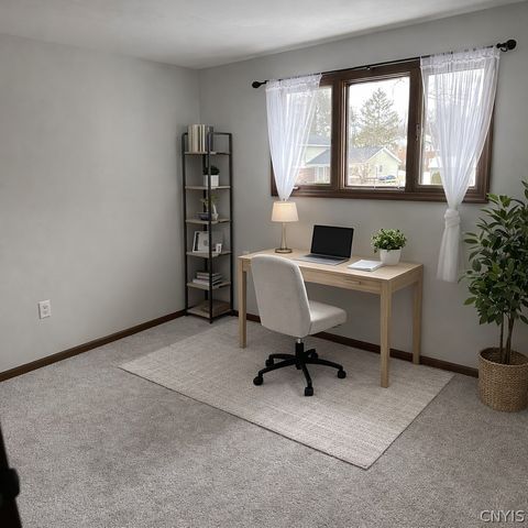 7853 Vernon Road South, Cicero, NY 13039