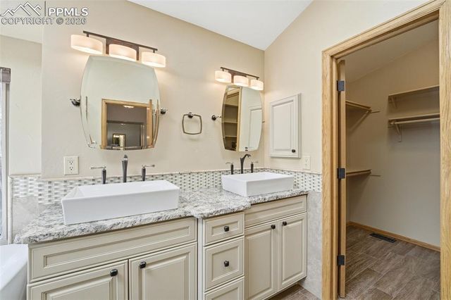 5513 Saddle Rock Trail, Colorado Springs, CO 80918