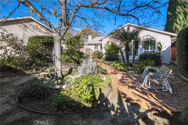 23042 Gilmore Street, West Hills, CA 91307