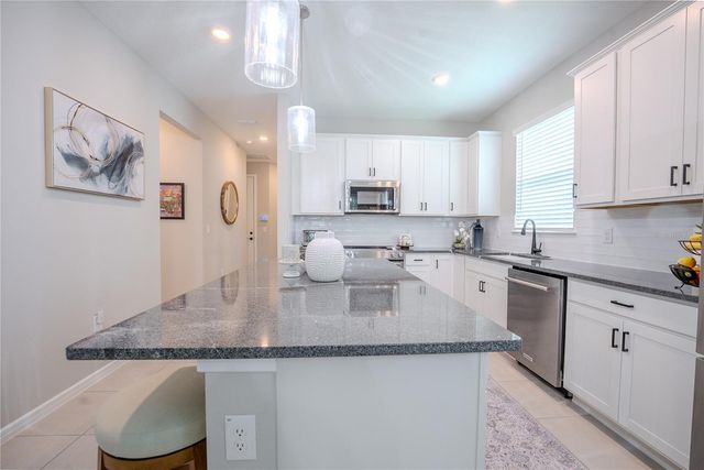 8764 SW 58TH STREET ROAD, Ocala, FL 34481