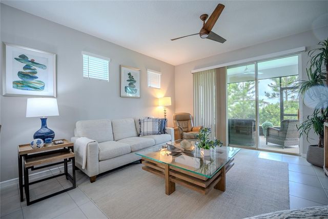 8764 SW 58TH STREET ROAD, Ocala, FL 34481
