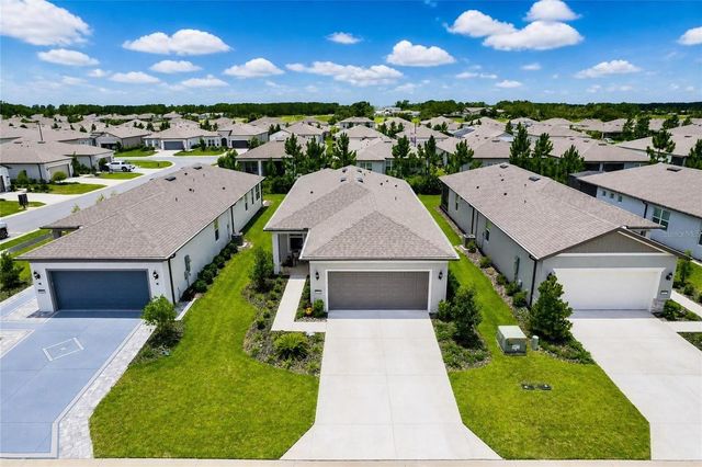 8764 SW 58TH STREET ROAD, Ocala, FL 34481