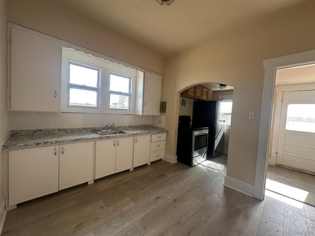 8594 Mineral Road, Longmont, CO 80503