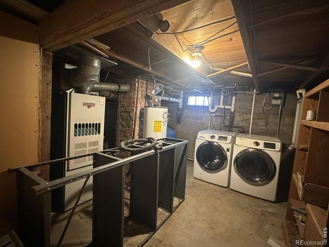 8594 Mineral Road, Longmont, CO 80503