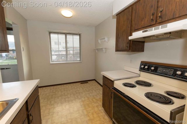 125 Cuttle Road 44, Marysville, MI 48040