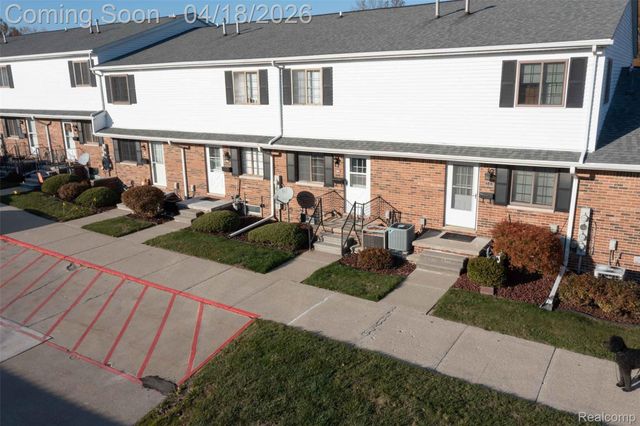 125 Cuttle Road 44, Marysville, MI 48040