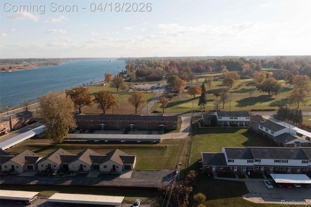 125 Cuttle Road 44, Marysville, MI 48040