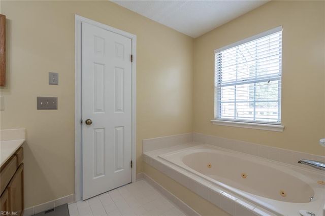 5195 Cypress Point CIR, Virginia Beach, VA 23455