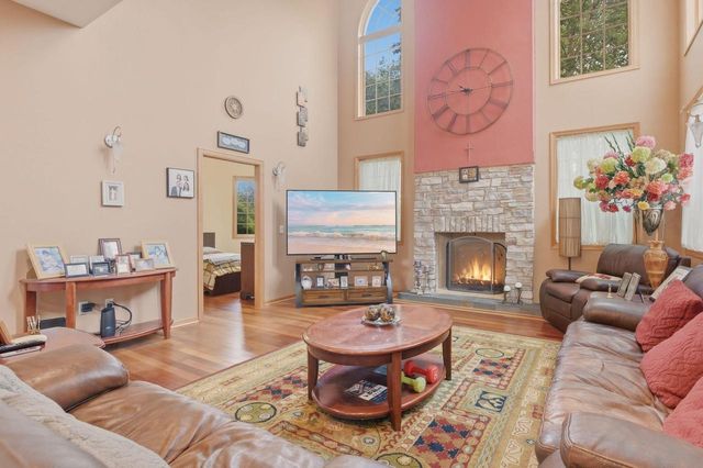 9425 43rd AVENUE, Pleasant Prairie, WI 53158