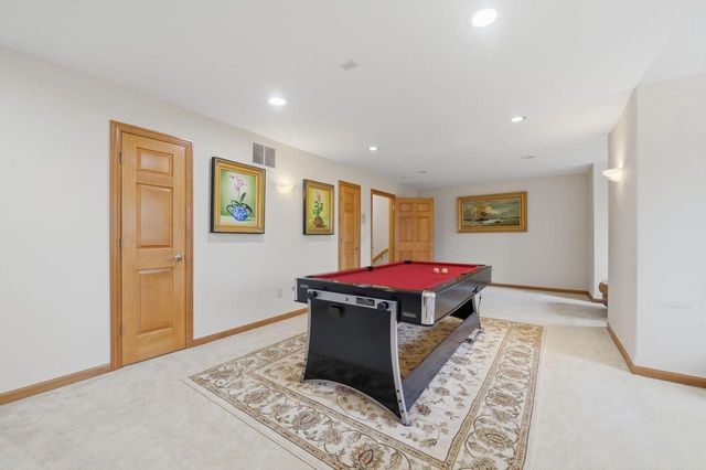 9425 43rd AVENUE, Pleasant Prairie, WI 53158