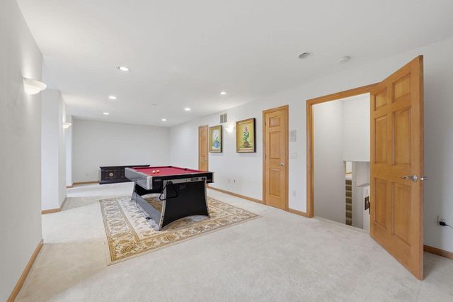 9425 43rd AVENUE, Pleasant Prairie, WI 53158