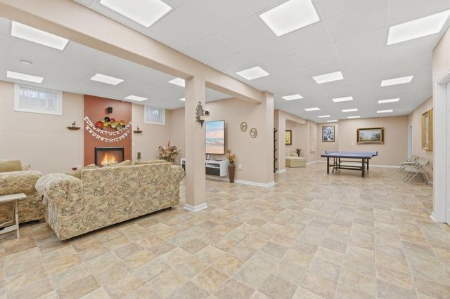 9425 43rd AVENUE, Pleasant Prairie, WI 53158