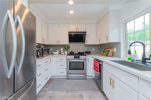 8 Deodar, Irvine, CA 92604