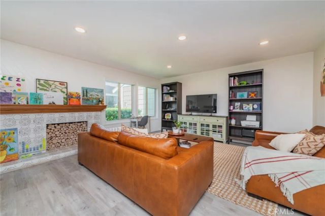 8 Deodar, Irvine, CA 92604