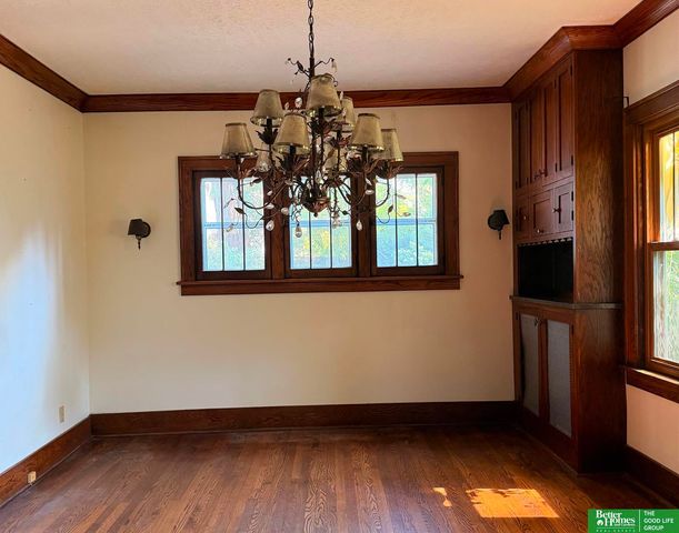 505 S 58 Street, Omaha, NE 68106