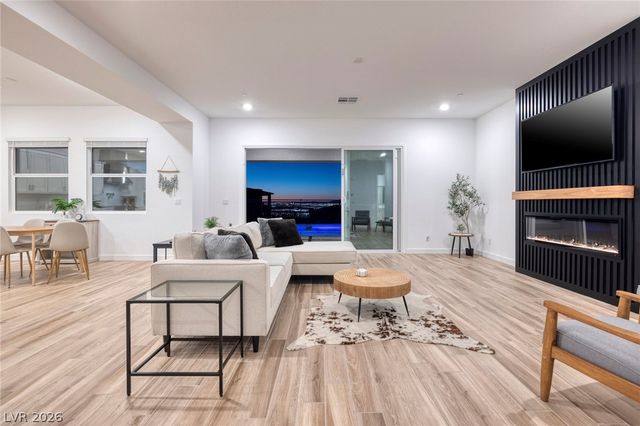 526 Riley Ridge Court, Henderson, NV 89012