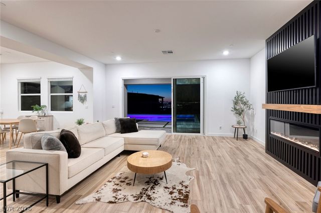 526 Riley Ridge Court, Henderson, NV 89012