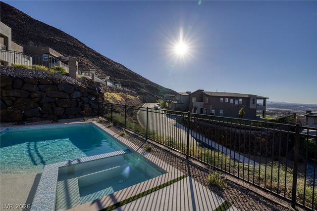 526 Riley Ridge Court, Henderson, NV 89012
