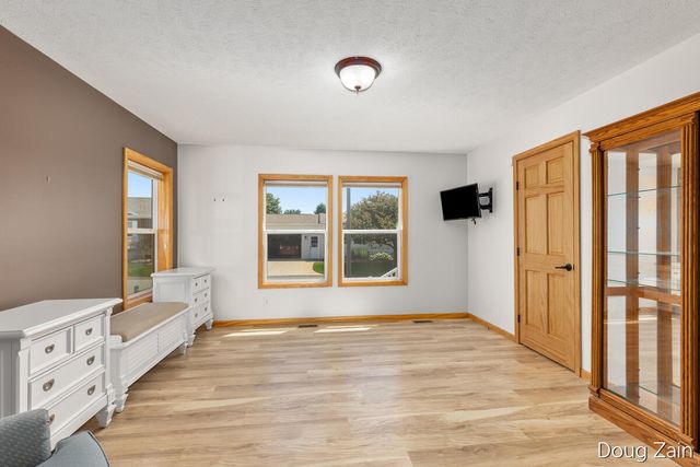13611 Snapdragon Lane, Cedar Springs, MI 49319