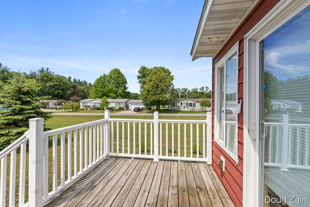 13611 Snapdragon Lane, Cedar Springs, MI 49319