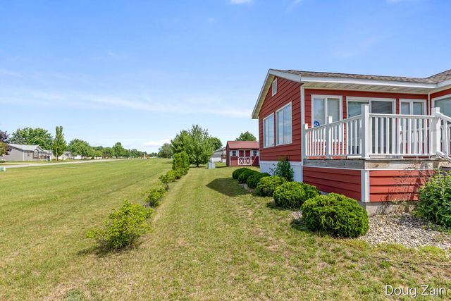13611 Snapdragon Lane, Cedar Springs, MI 49319