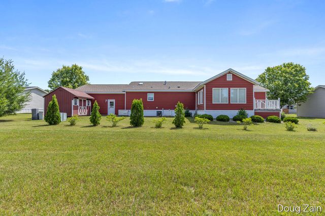 13611 Snapdragon Lane, Cedar Springs, MI 49319