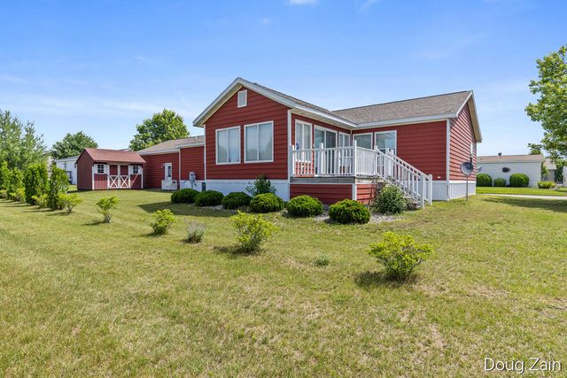 13611 Snapdragon Lane, Cedar Springs, MI 49319