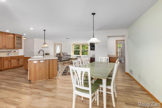 13611 Snapdragon Lane, Cedar Springs, MI 49319