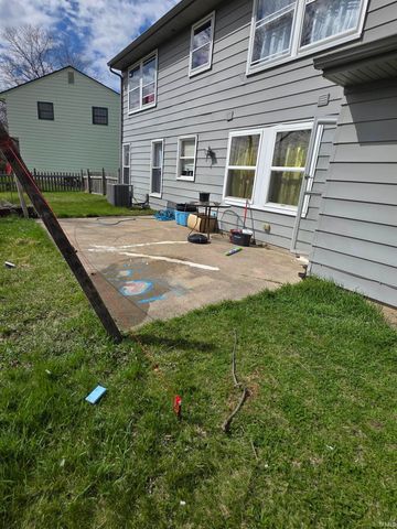 6320 WAKOPA Court, Fort Wayne, IN 46815