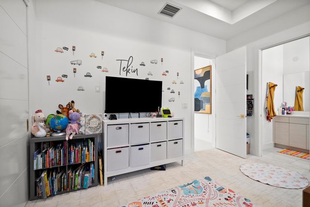 178 SE Via Lago Garda, Port St Lucie, FL 34952