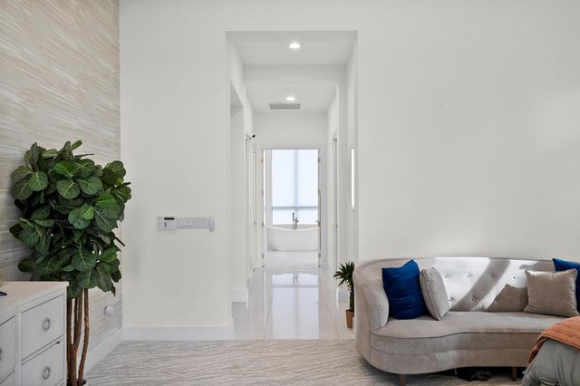 178 SE Via Lago Garda, Port St Lucie, FL 34952