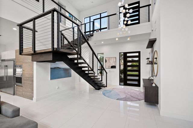 178 SE Via Lago Garda, Port St Lucie, FL 34952