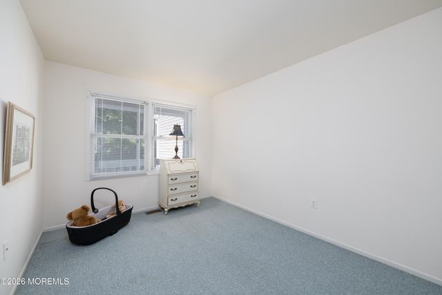 3 Whitesands Way 4003, Little Silver, NJ 07739
