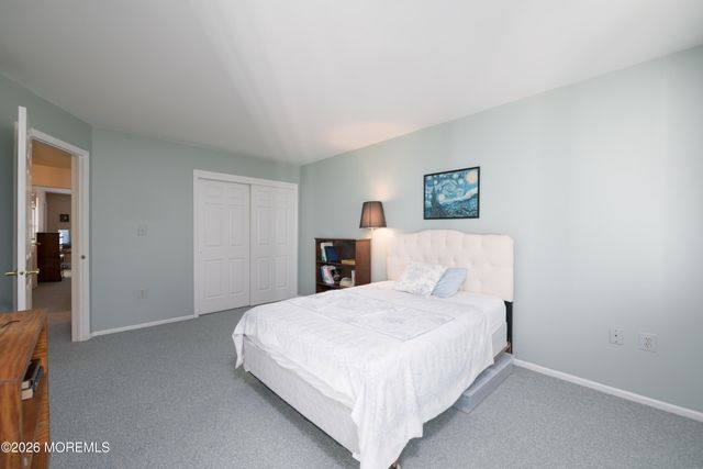 3 Whitesands Way 4003, Little Silver, NJ 07739