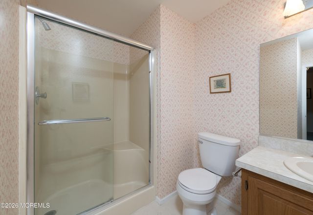 3 Whitesands Way 4003, Little Silver, NJ 07739