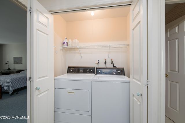 3 Whitesands Way 4003, Little Silver, NJ 07739