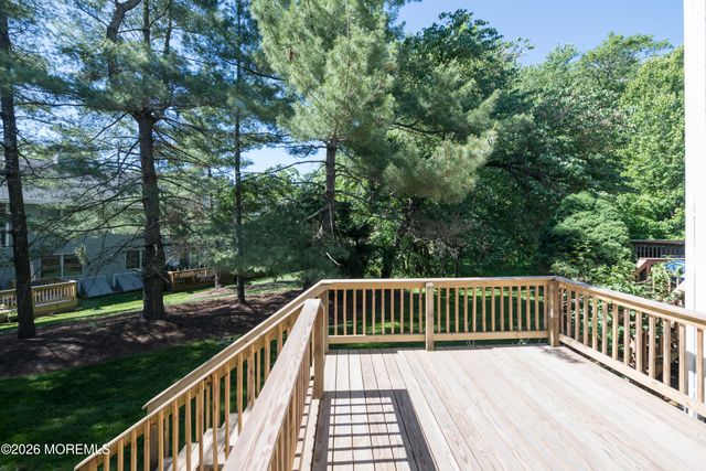 3 Whitesands Way 4003, Little Silver, NJ 07739