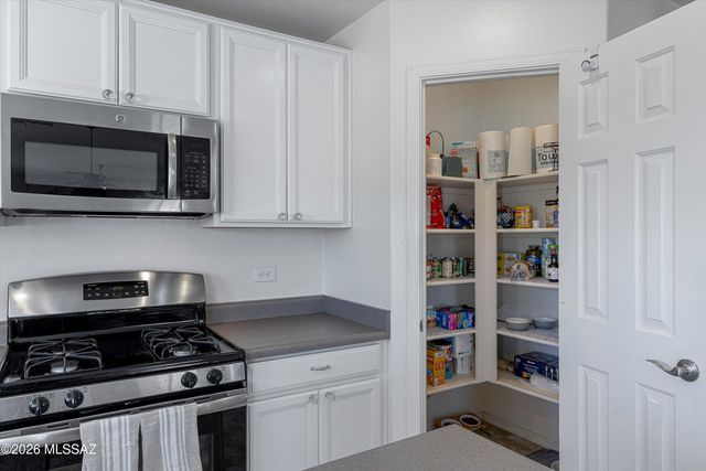 845 W Placita Caney, Green Valley, AZ 85614